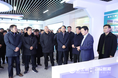 萊蕪區重點項目建設觀摩首日 8個鎮街18個項目“曬”出成績單，制造業引擎轟鳴